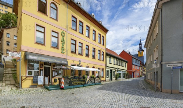 Stiftsgasse with view of the Old Town Hall in Rudolstadt, Thuringia, Germany, Europe