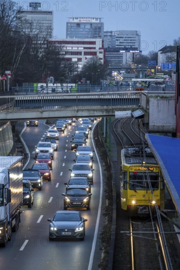 Motorway A40, city centre of Essen, underground line U18, many bridges, for vehicles and