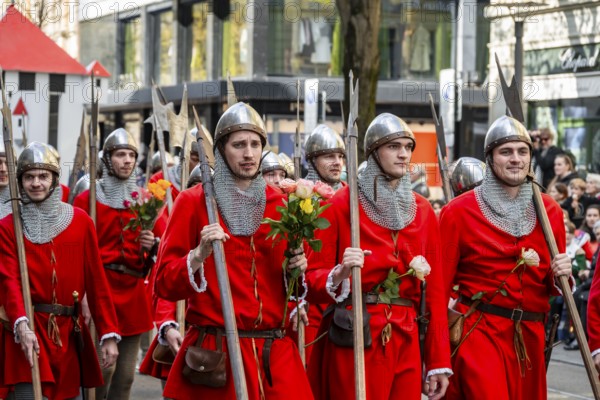 Parade of historically costumed guildsmen, Sechseläuten or Sächsilüüte, Zurich Spring Festival,
