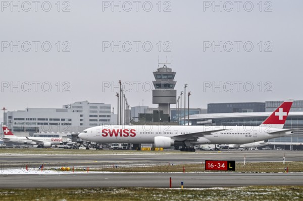 Aircraft Swiss, Boeing 777-300ER, HB-JNF, Zurich Kloten, Switzerland, Europe