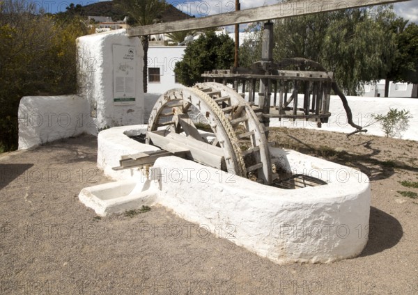 Historic communal well, El Pozo de los Frailes, Cabo de Gata national park, Spain, Europe