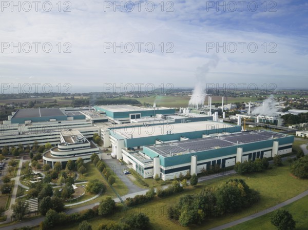 Globalfoundries was formed from the AMD production facilities in Dresden: Fab 38 (formerly Fab 30)