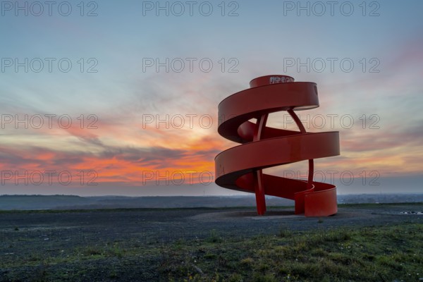 Sculpture Haldenzeichen, observation tower, Humbert spoil tip, part of the Lippepark in Hamm, 5