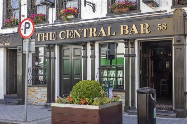 Centrally located pub with classic façade and floral decor, Letterkenny