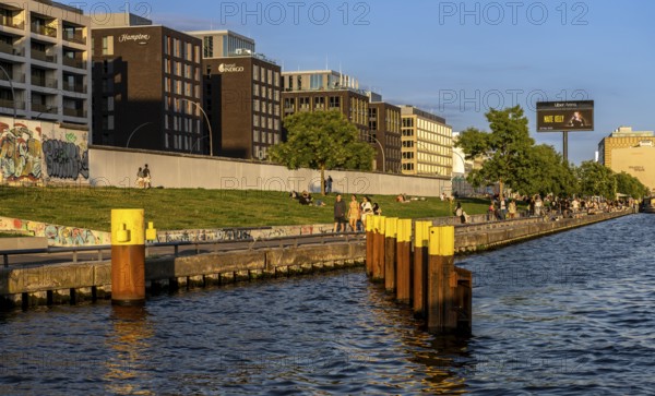 View from the Spree to the East Side Galery and the office complexes on Mühlenstraße, Berlin,