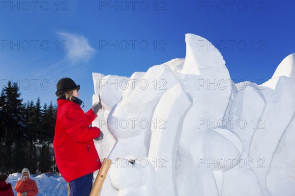 Snow sculpture competition, Hermsdorf