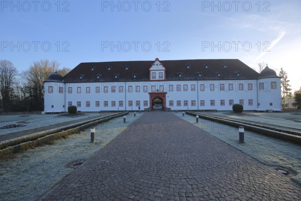 Schönborn Castle, Heusenstamm Castle, Heusenstamm, Hesse, Germany, Europe