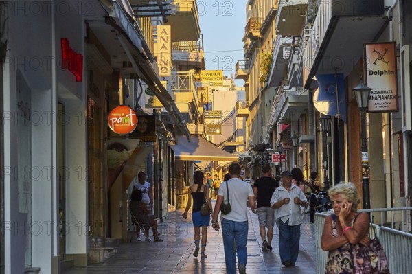 Pedestrian zone, shops, passers-by, signs, city centre, old town, Heraklion, capital, island of