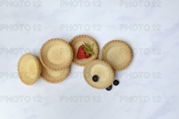 Tartelette, pre-made tartlet base with strawberry and blueberry