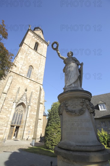 St. Kilian Church and Waldiccia, Germania Statue, Korbach, Hesse, Germany, Europe