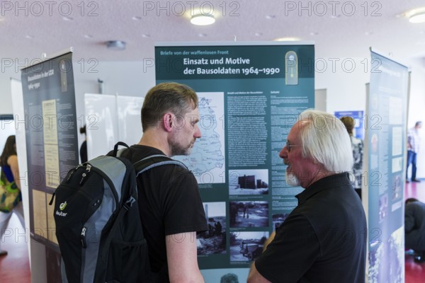 Exhibition on building soldiers in the GDR at the TH Merseburg