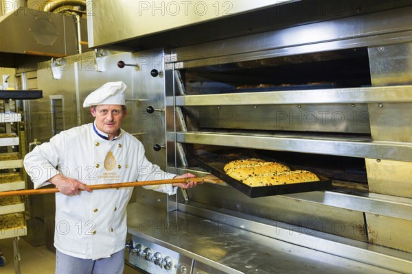 Master confectioner Harald Hinkel