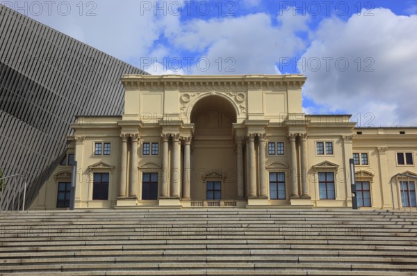 Military History Museum of the German Armed Forces, main arsenal building with wedge, architect