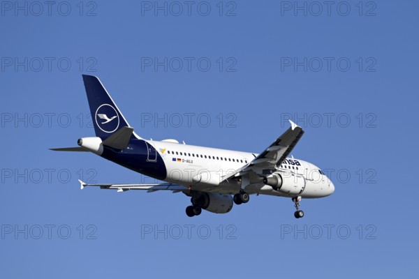 Aircraft Lufthansa, Airbus A319-100, D-AILU