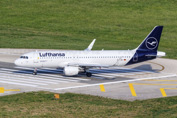 A Lufthansa Airbus A320 aircraft with the registration D-AIWH at Split Airport, Croatia, Europe