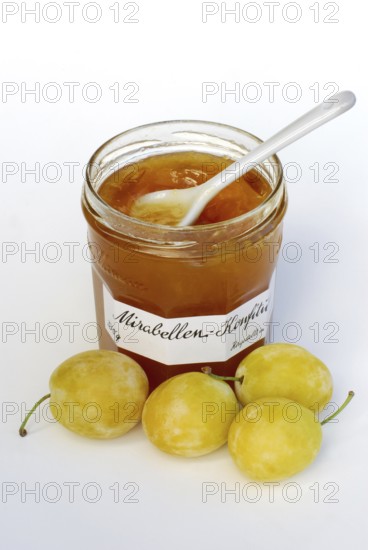 Bullacen-jam in glass and bowl , n-jam, nm-jam