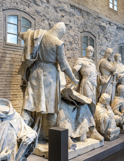 Proviantmagazin Zitadelle Spandau, Exhibition Unveiled, Figures, Monuments and Sculptures, Berlin,