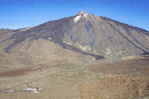 Panorama during the ascent to the Alto de Guajara, 2715m, to the bizarrely shaped rock formations