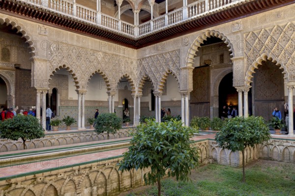 Patio de las Doncellas, Reales Alcázares de Sevilla, Seville, Andalusia, Spain, Europe