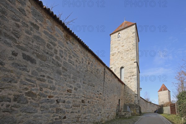 Hagelsturm with historic town wall and White Tower, defence defence tower, Dinkelsbühl, Middle