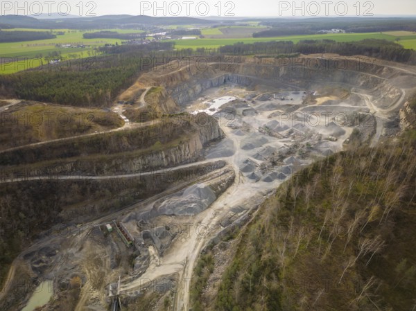 Natursteinwerke Weiland GmbH is a family business that operates several granite and greywacke stone