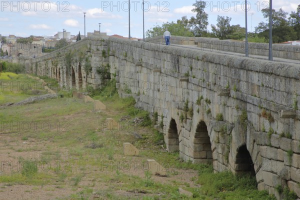 Roman stone arch bridge Puente Romano, UNESCO, Forum Roman, Emerita Augusta, Merida, Extremadura,
