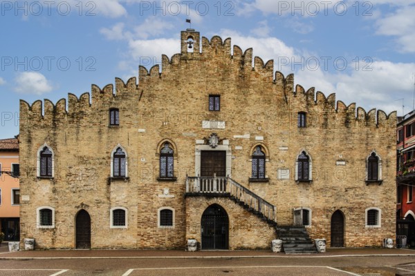 Gothic town hall on the Piazza della Republica, medieval old town centre, Portogruaro, Veneto,