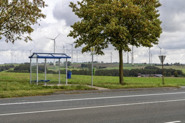 Bus stop in the countryside, on the B68, new, modern bus shelter, line to Warburg, Ostwestfalen