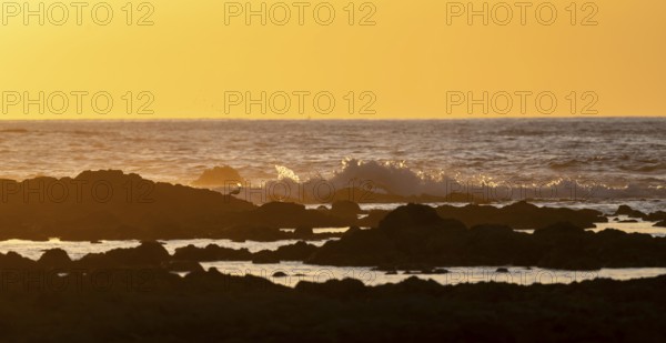 Evening mood, Marino Ballena National Park, coast with waves, South Pacific Ocean, Puntarenas