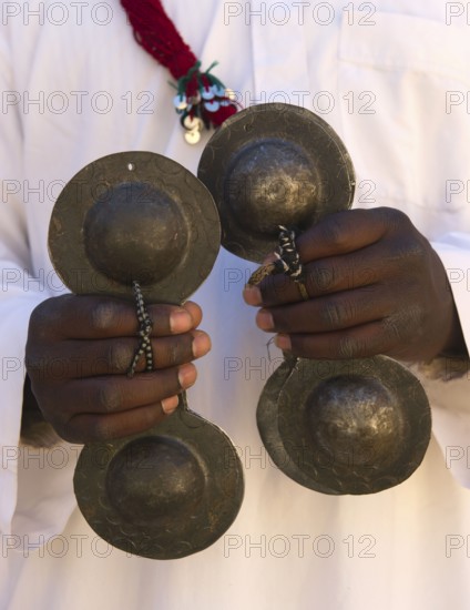 Morocco, traditional musicians with instruments, Pigeons du Sable group, Merzouga, Erg Chebbi