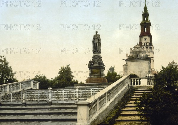 The Tsar Alexander Monument in front of the pilgrimage church Jasna Gora, Klarenberg or Heller