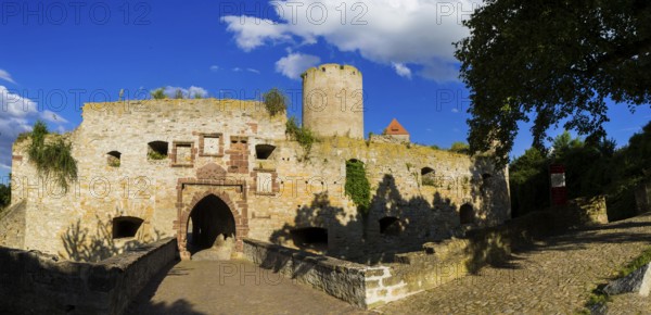 Querfurt Castle is located in the town of Querfurt in Saalekreis, Saxony-Anhalt. The hilltop castle