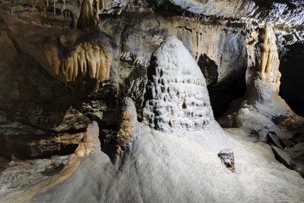 Heinrichshöhle, Hemer, Sauerland, North Rhine-Westphalia, Germany, Europe