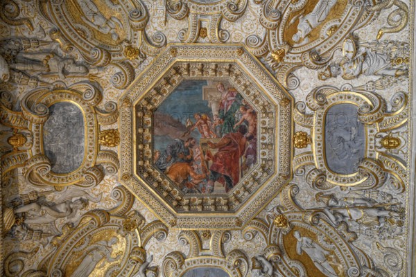 Ceiling painting, Doge's Palace, San Marco district, Venice, Veneto region, Italy, Europe