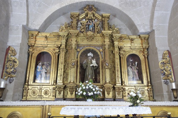 Altar in church hermitage of San Antonio, in medieval old town, Caceres, Extremadura, Spain, Europe