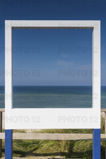 Photo spot, photo frame for selfies, Polaroid, Polaroid frame, tourism, beach, sea, neutral, photo,