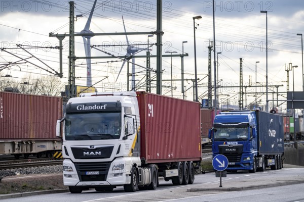 Port of Hamburg, container handling, railway line at Container Terminal Burchardkai, transport by