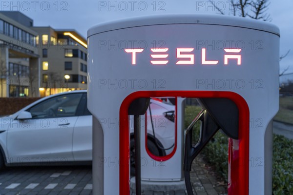 Tesla Supercharger Station, fast charging stations from Tesla, Paderborn, North Rhine-Westphalia,