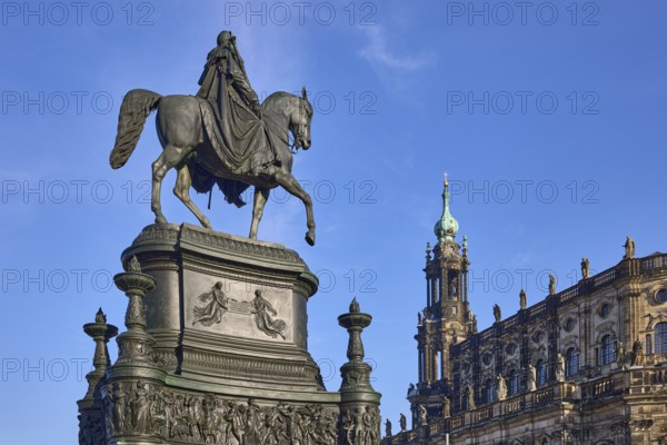 Equestrian statue King John Monument, Cathedral of St. Trinity, Catholic Court Church, Theatre