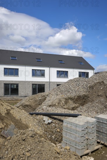 Castrop-Rauxel, North Rhine-Westphalia, Germany, Housing development in the Ruhr region. New-build
