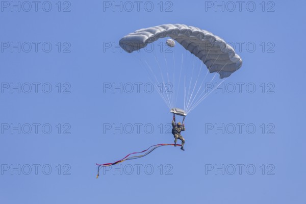 The Oberlausitz military training area opened its Tor tor to thousands of visitors for the Open Day