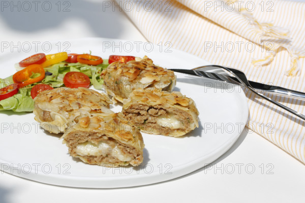 Swabian cuisine, meatballs wrapped in almonds, mixed minced meat, meatballs filled with cheese,