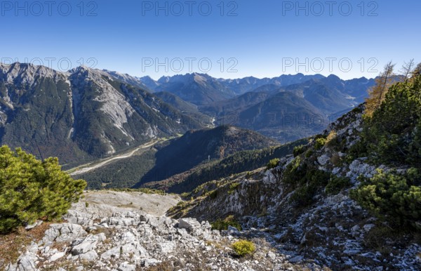Mountain landscape in autumn, view of the Upper Isar Valley with Pleisenspitze in the Karwendel,