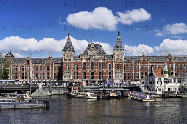 Centraal Station, Amsterdam Central Station, Netherlands