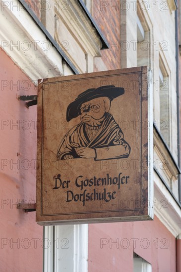 Nose sign of a pub, Der Gostenhofer Dorfschulze, Gostenhof, Nuremberg, Middle Franconia, Bavaria,