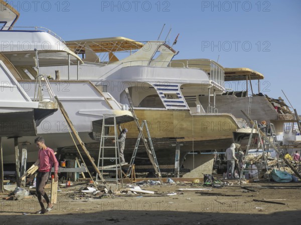 Boat building and repairs, yacht shipyard, Hurghada, Egypt, Africa