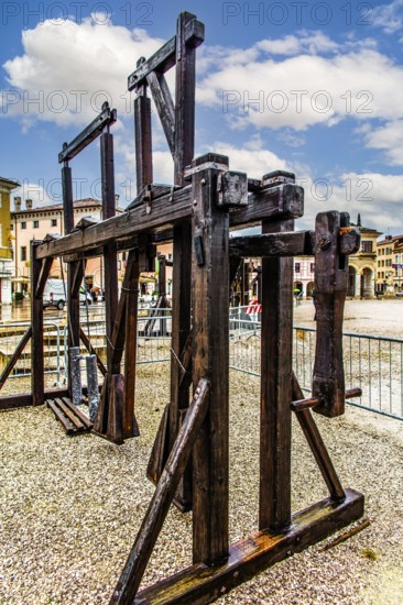 Equipment for the construction of the fortress walls, in Piazza Grande, Piazza Vittorio Emanuele,