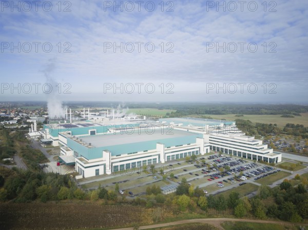 Globalfoundries was formed from the AMD production facilities in Dresden: Fab 38 (formerly Fab 30)