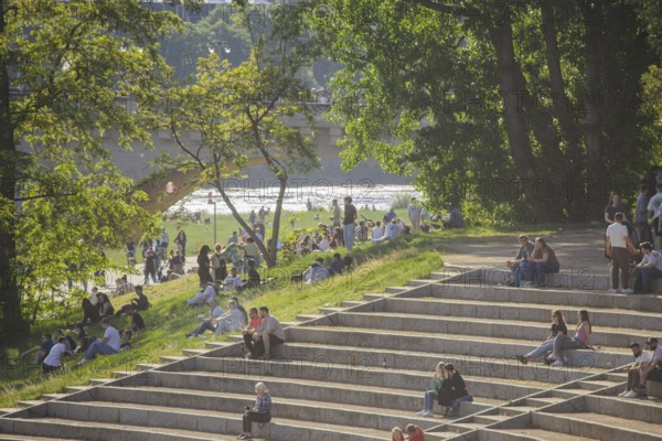 Men's groups on the way to the Men's Day at the Dresden Königsufer, Dresden, Saxony, Germany,