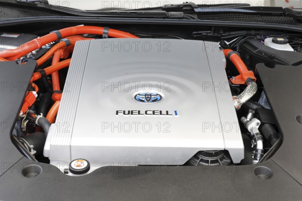 Fuel cell engine, Fuelcell, of a Toyota Mirai, 17.05.2021